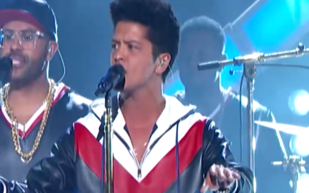 [图]Bruno Mars 火星哥格莱美现场版 Thats What I Like