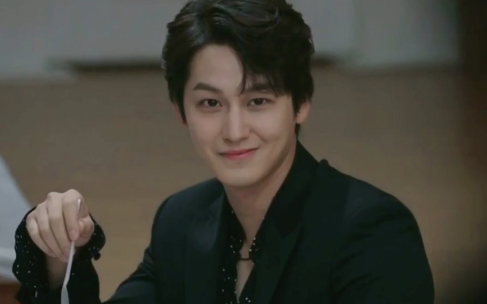 【超爱半妖弟弟金泛的表情】太适合他了金范,新剧追起来《九尾狐传》