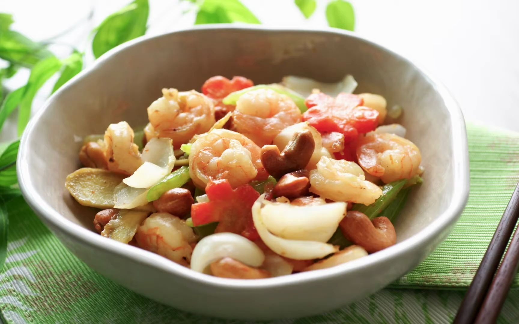 185. 萬能原汁煲 - 百合腰果炒蝦仁