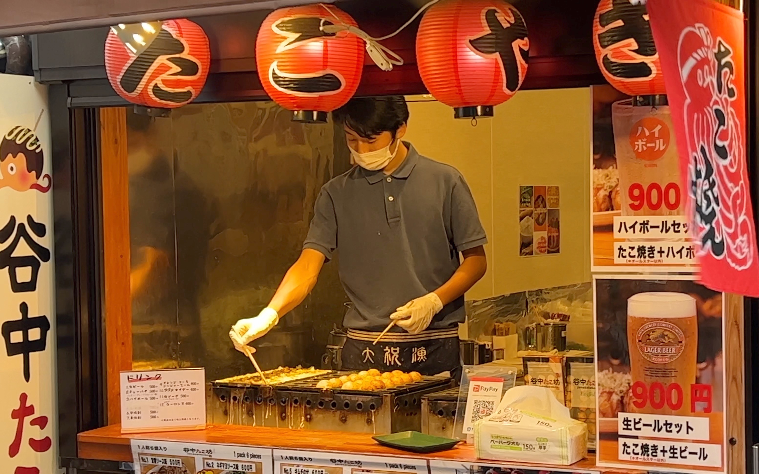 小巷里的章鱼烧店【日本街头美食】