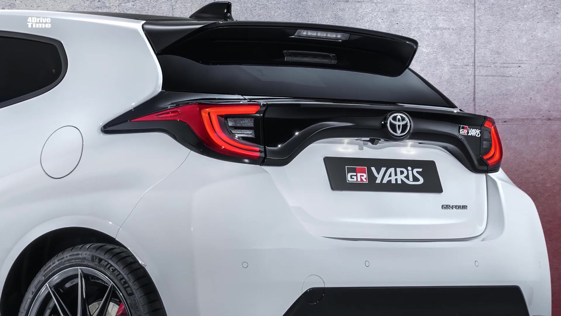 又出原厂拉力车了,2020 丰田gr雅力士yaris 257匹 awd