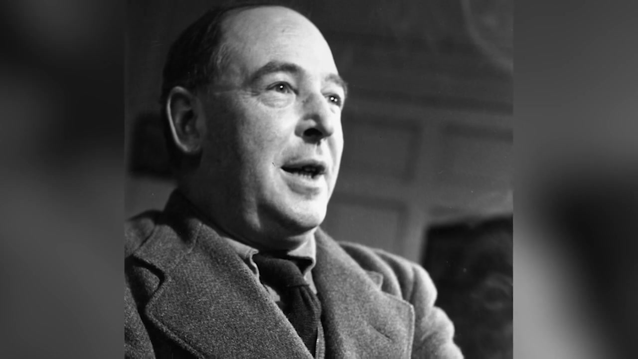 【一起来练习雅思听力】人物传记——cs 路易斯:英国著名作家,牛津