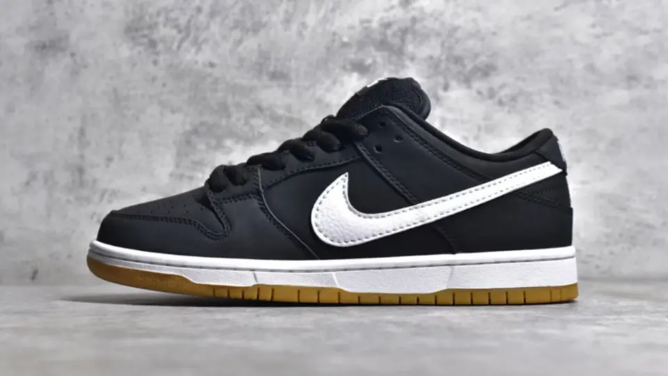 耐克Nike SB Dunk Low Black Gum 2023新生胶磨砂黑滑板鞋CD2563-006_哔