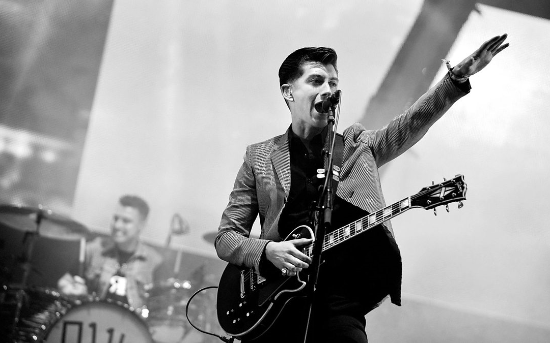 [图]Arctic Monkeys - Glastonbury Festival 2013-06-28