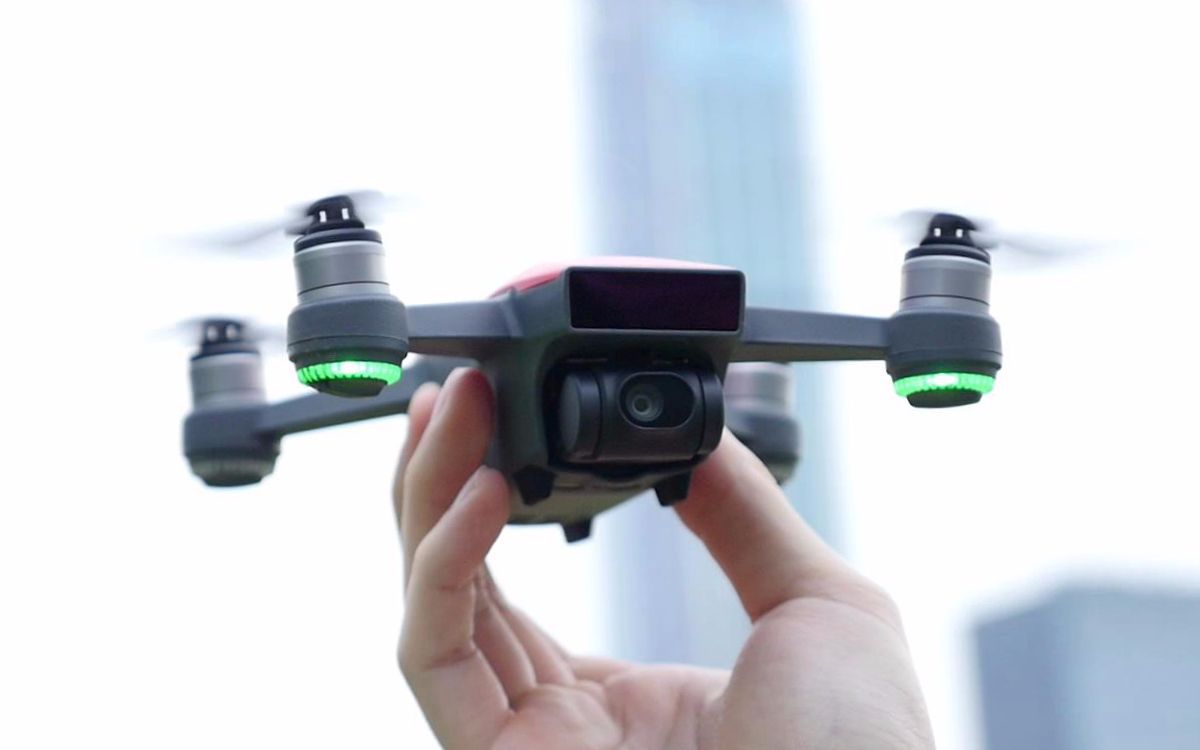 人脸识别 手势操控,大疆spark无人机首发体验