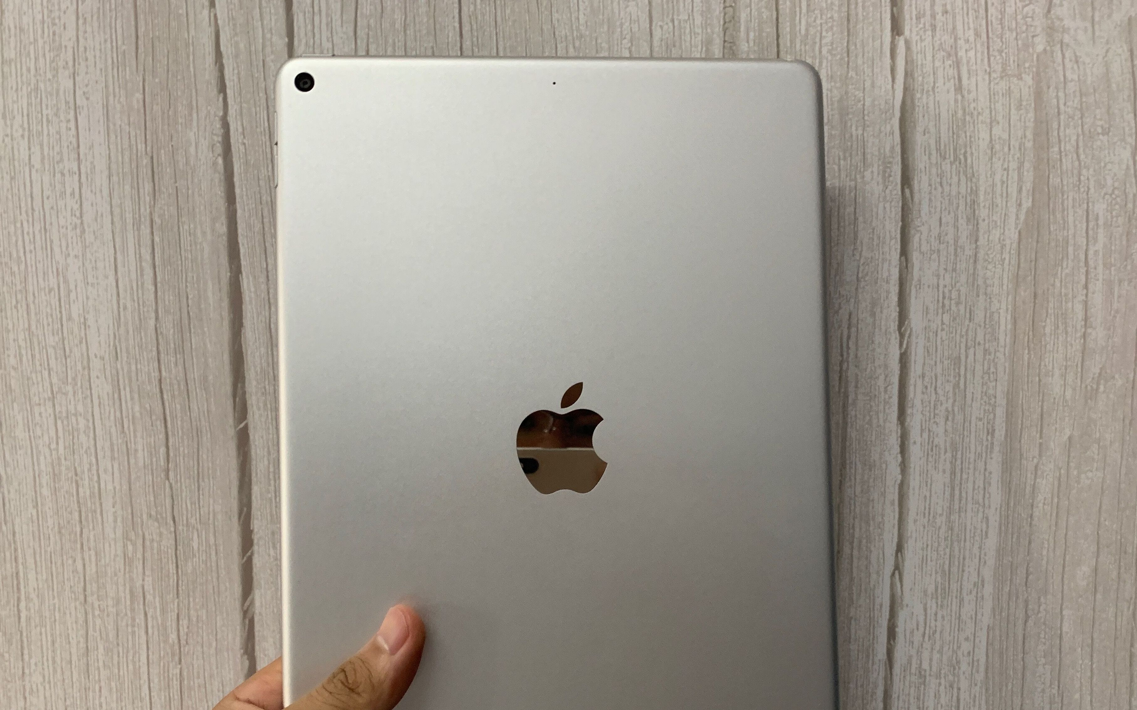 ipadair2019快速开箱目前最值得购买的平板电脑之一学生党最佳选择