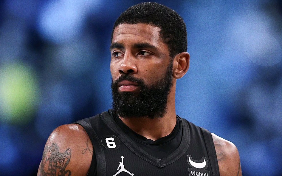 篮网队关于凯里欧文的声明:"我们认为他目前不适合与布鲁克林网队联系