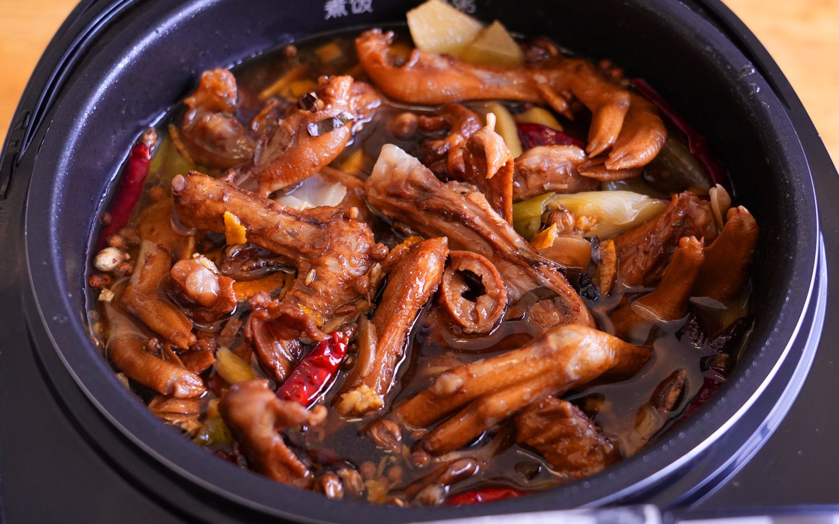 【电饭锅卤鸭货】这个做法简简单单还有嚼劲,不用去外面买,自己做吧