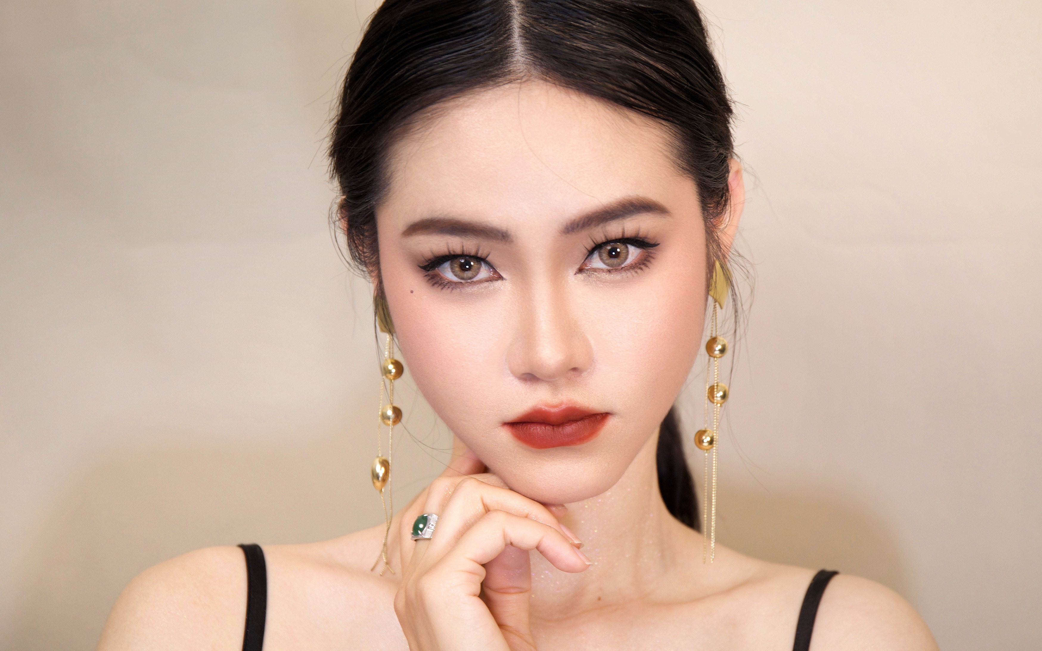 脸大扁塌?浓颜混血泰妆,消肿大眼,五官立体又高级!