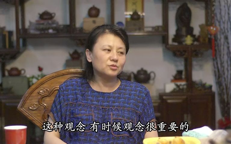 [图]让我们疲惫的是我们的观念和认知 学会看清楚自己的状态 走出情的纠结和痛苦