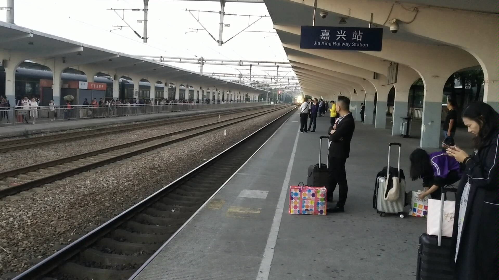 中国铁路第一次坐广州铁路的z248次长沙上海南