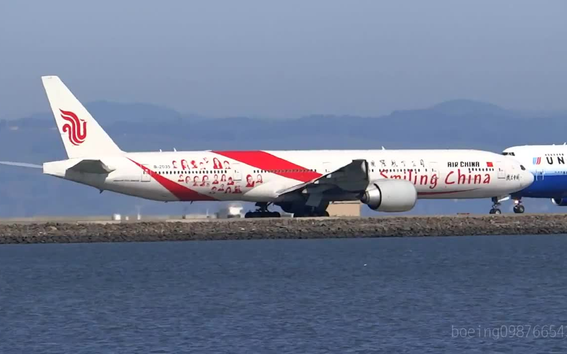 国航波音777微笑中国彩绘机旧金山起飞air china smiling china 777