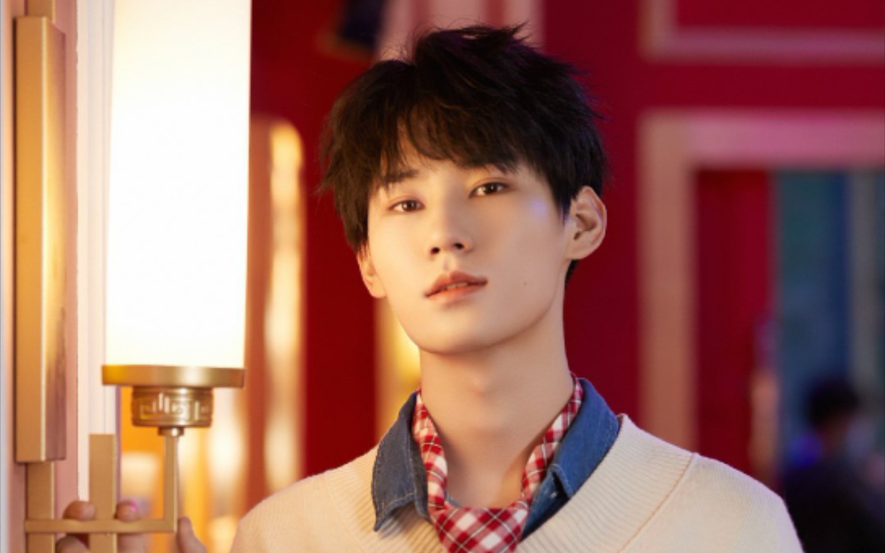 张真源三秒用脸杀人事件_哔哩哔哩_bilibili