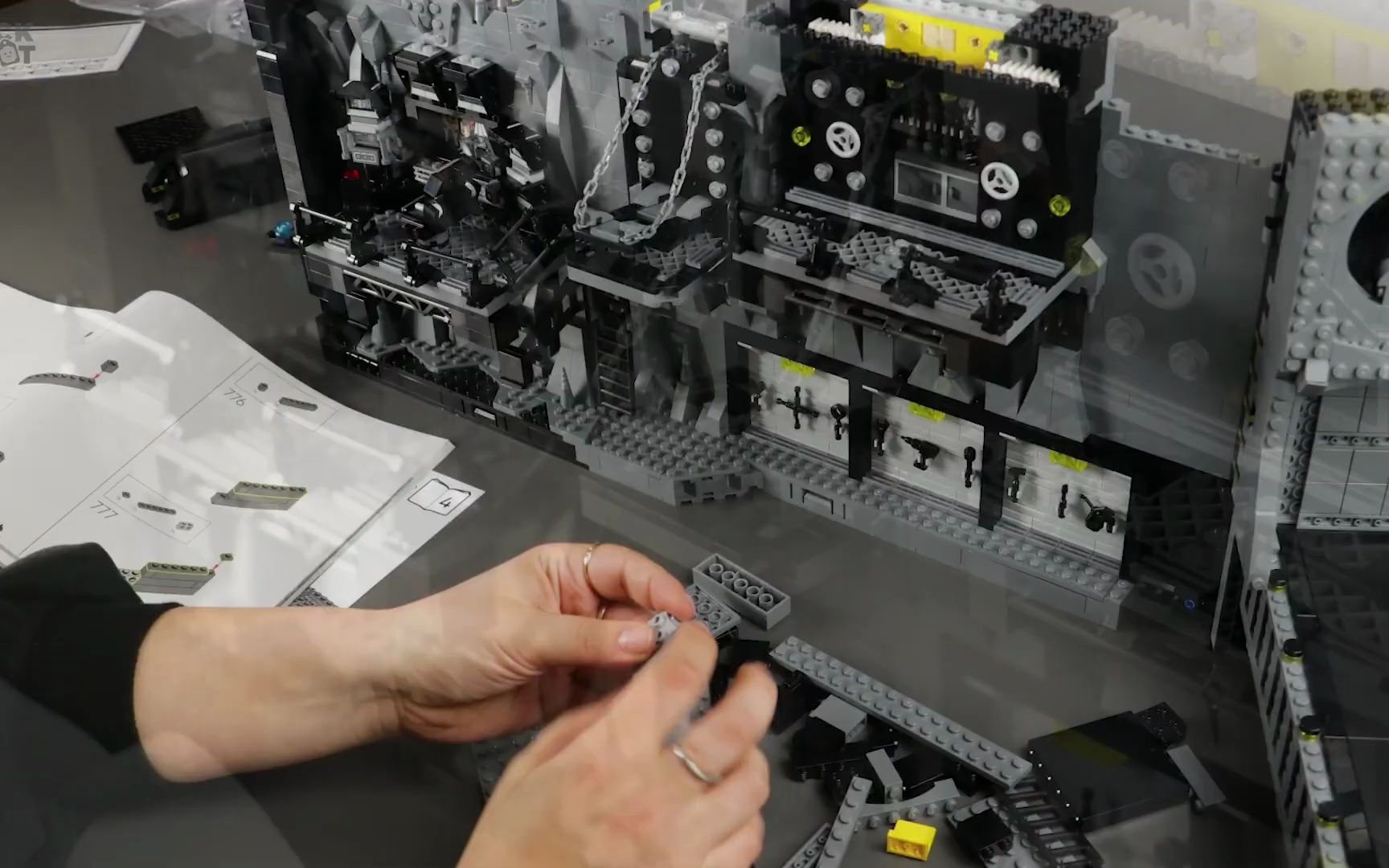 乐高dc超级英雄 蝙蝠侠蝙蝠洞 batcave-shadow box (76252)速拼