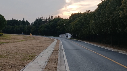 [图]春日雨，夏蝉鸣，今日是个好天气。