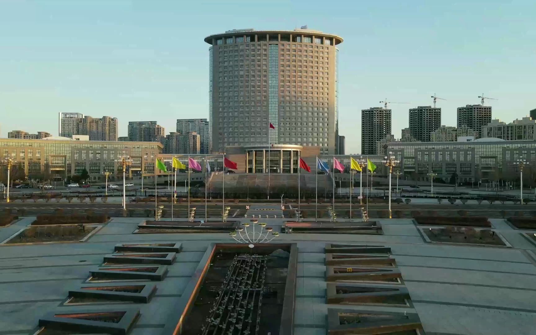 航拍哈尔滨市政府
