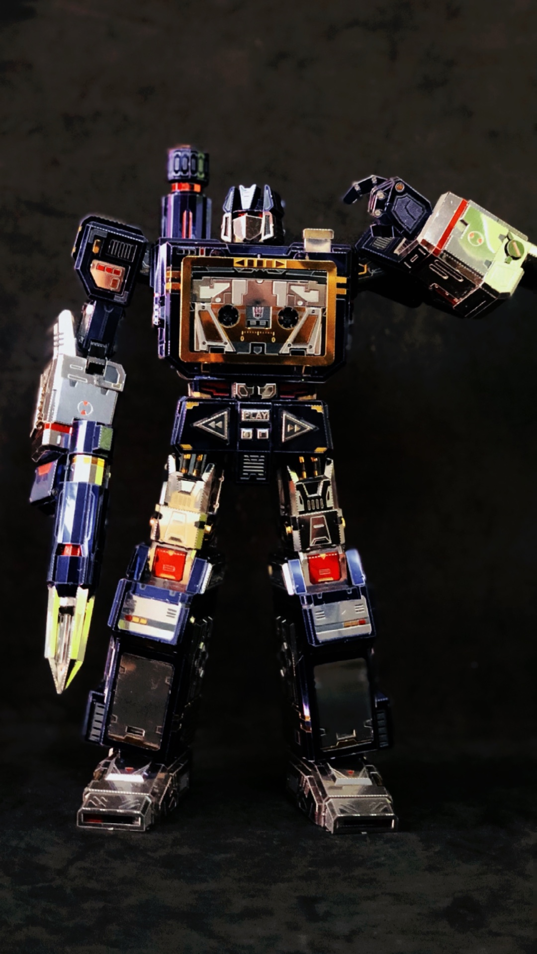 艺模变形金刚g1系列(四)声波相信应该