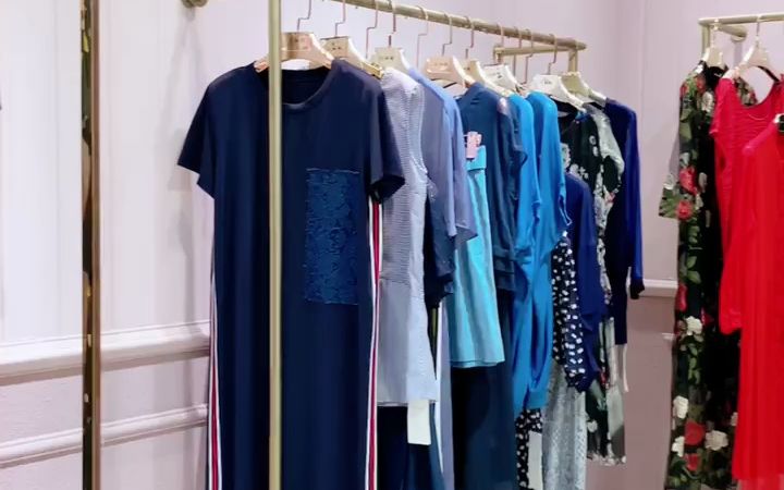 广州品牌折扣女装ban xiaoxue班晓雪撤柜尾货库存清仓三标齐全