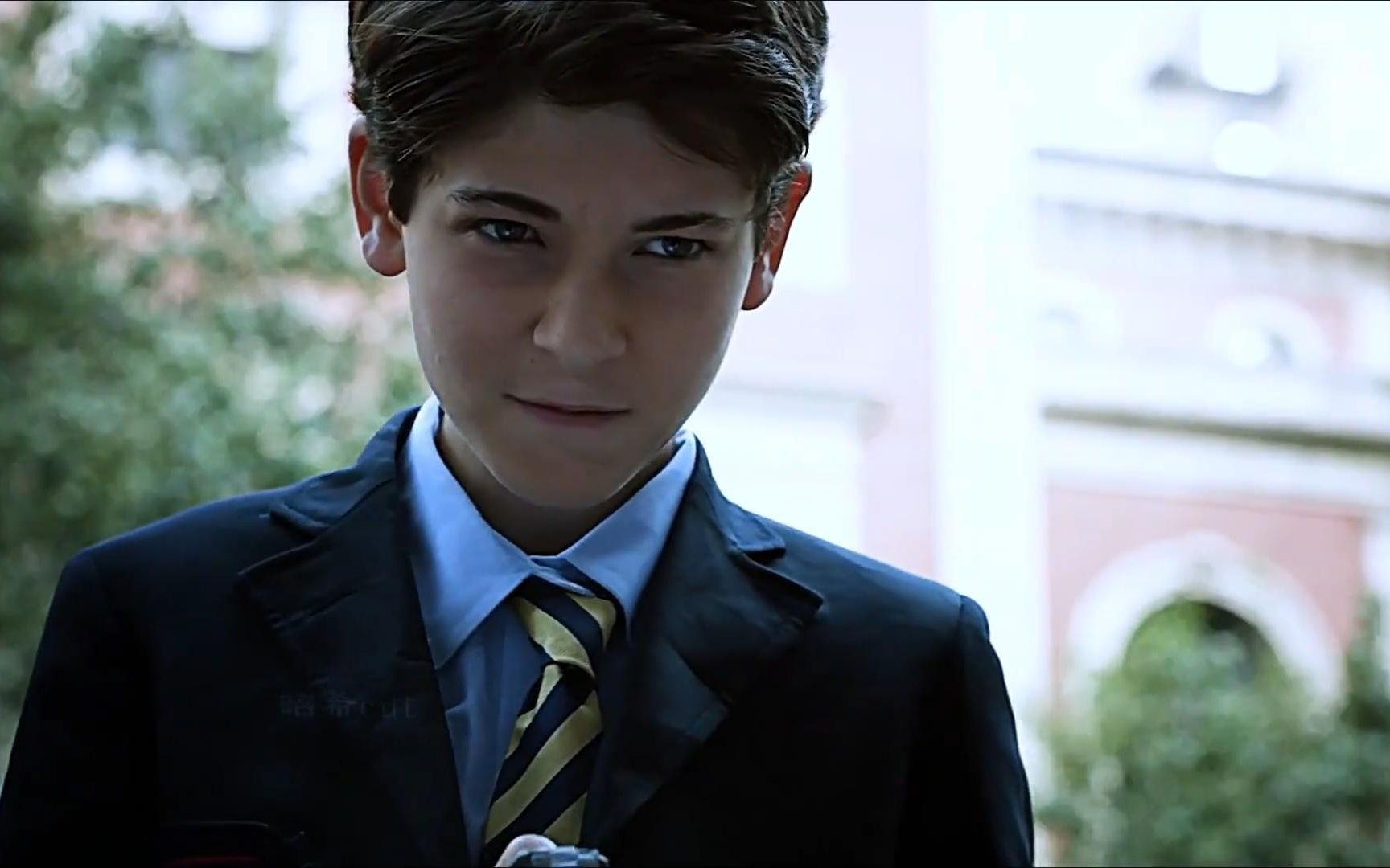 我有要布鲁斯韦恩的财力,我也拿黑水鬼揍人!