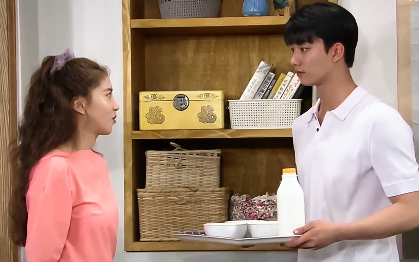 姐弟恋cp最佳同框超爱小奶狗生气的表情姐姐也是很委屈结过一次了