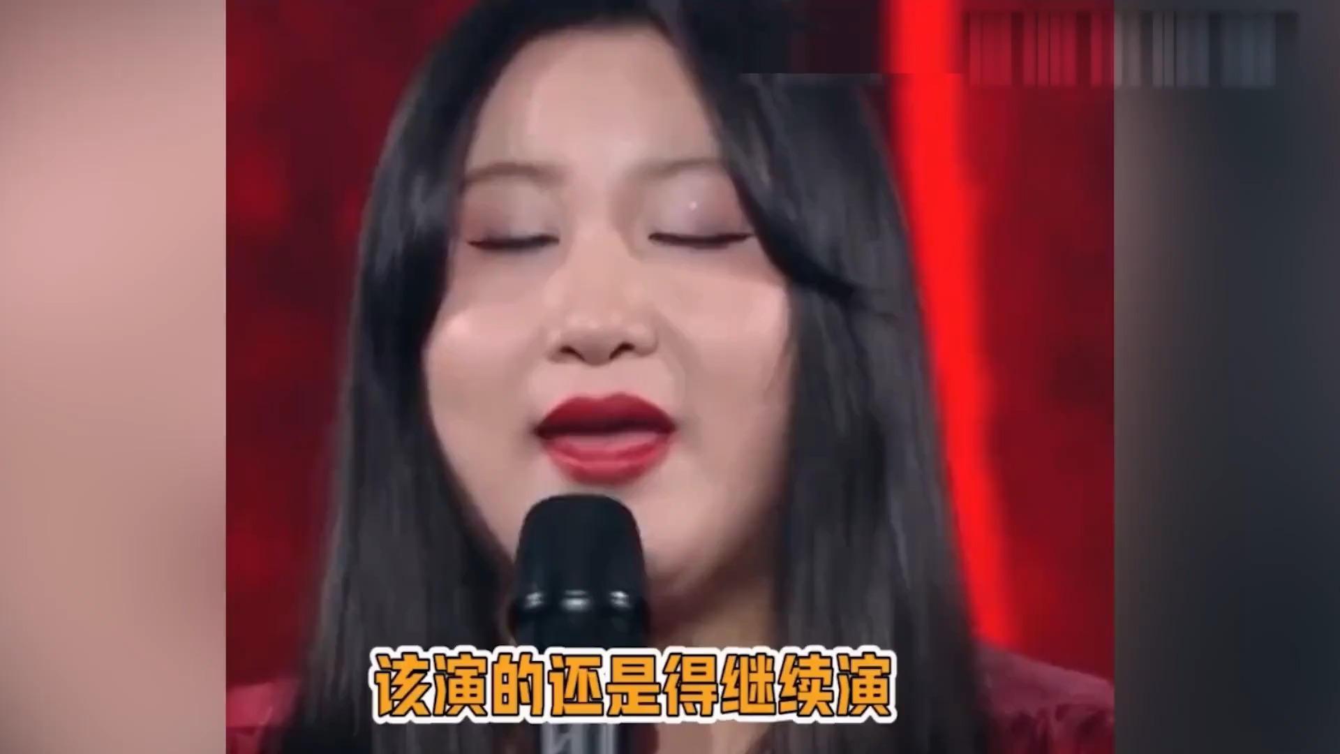 锤娜丽莎一个人模仿了半个内娱,看她的模仿秀真的要把人笑到土里了#锤