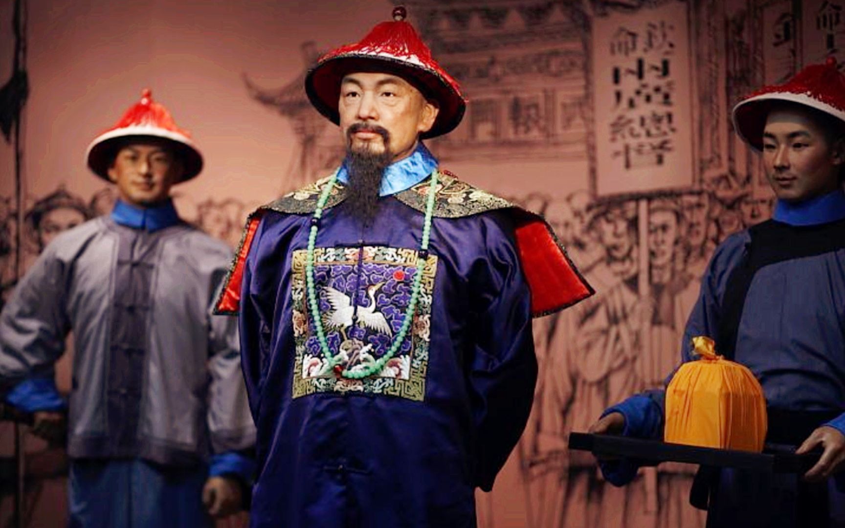 他是清朝七品芝麻官,因送错300两银子而一飞冲天,成为封疆大吏