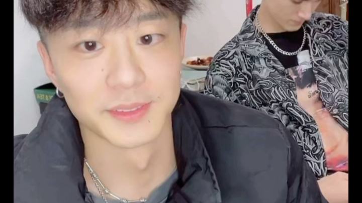 joz 张哲瑜 肘子哥第一次直播录屏(0519自存)