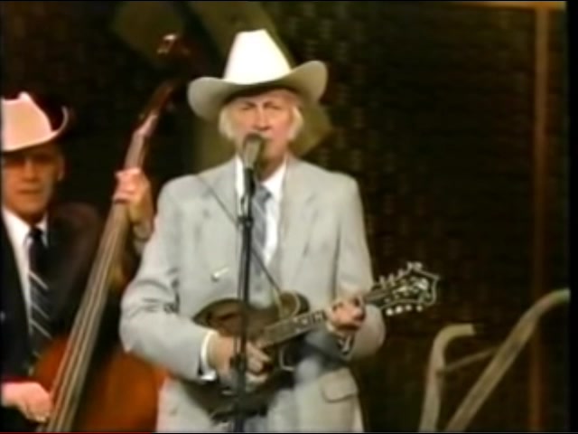 [图]【乡村蓝草】《肯塔基蓝月》比尔-蒙罗 & 蓝草男孩 Bill Monroe & the Bluegrass Boys Blue Moon of Kentucky