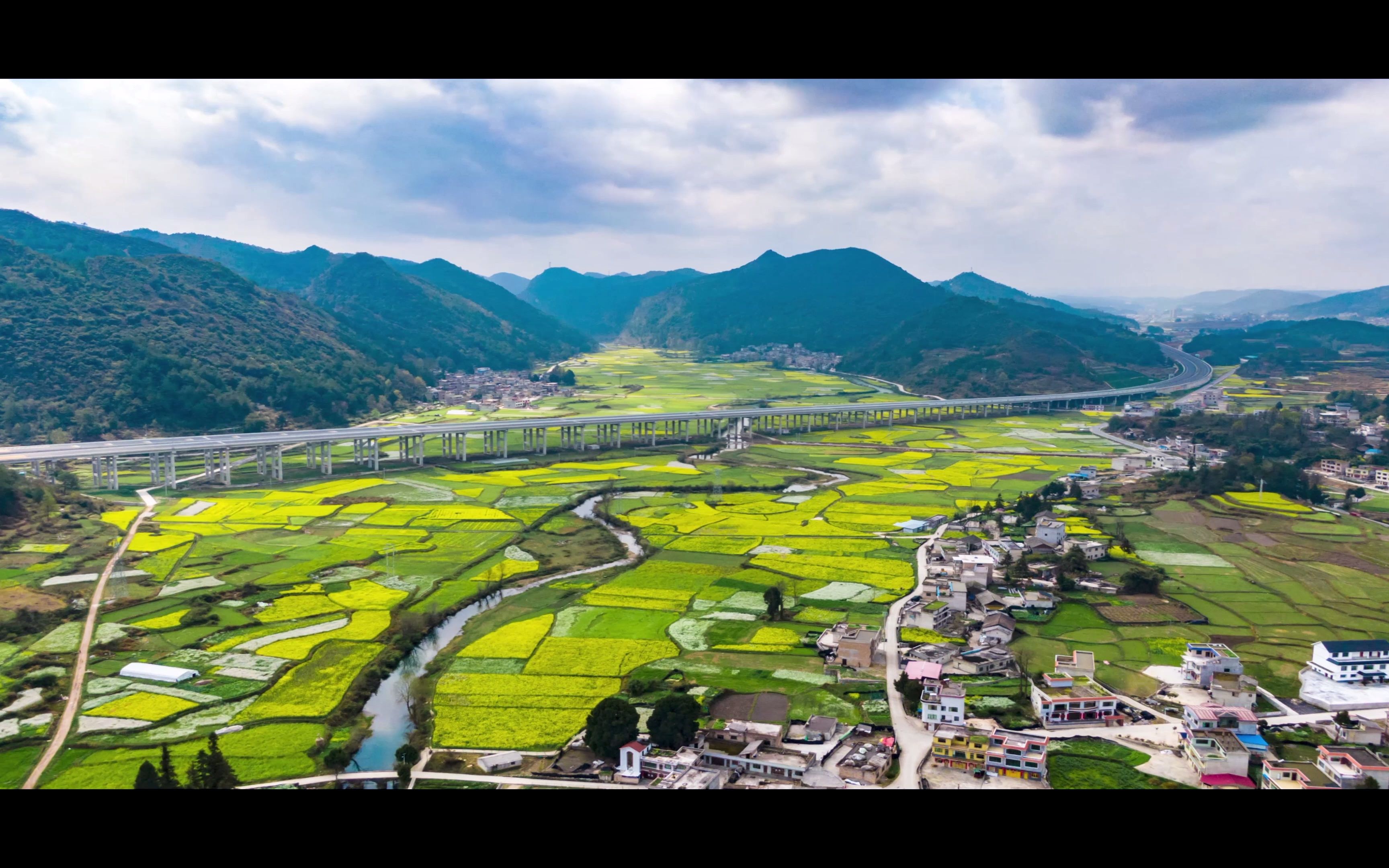 欢迎您来武汉的后花园——花硒谷康养小镇,我们为