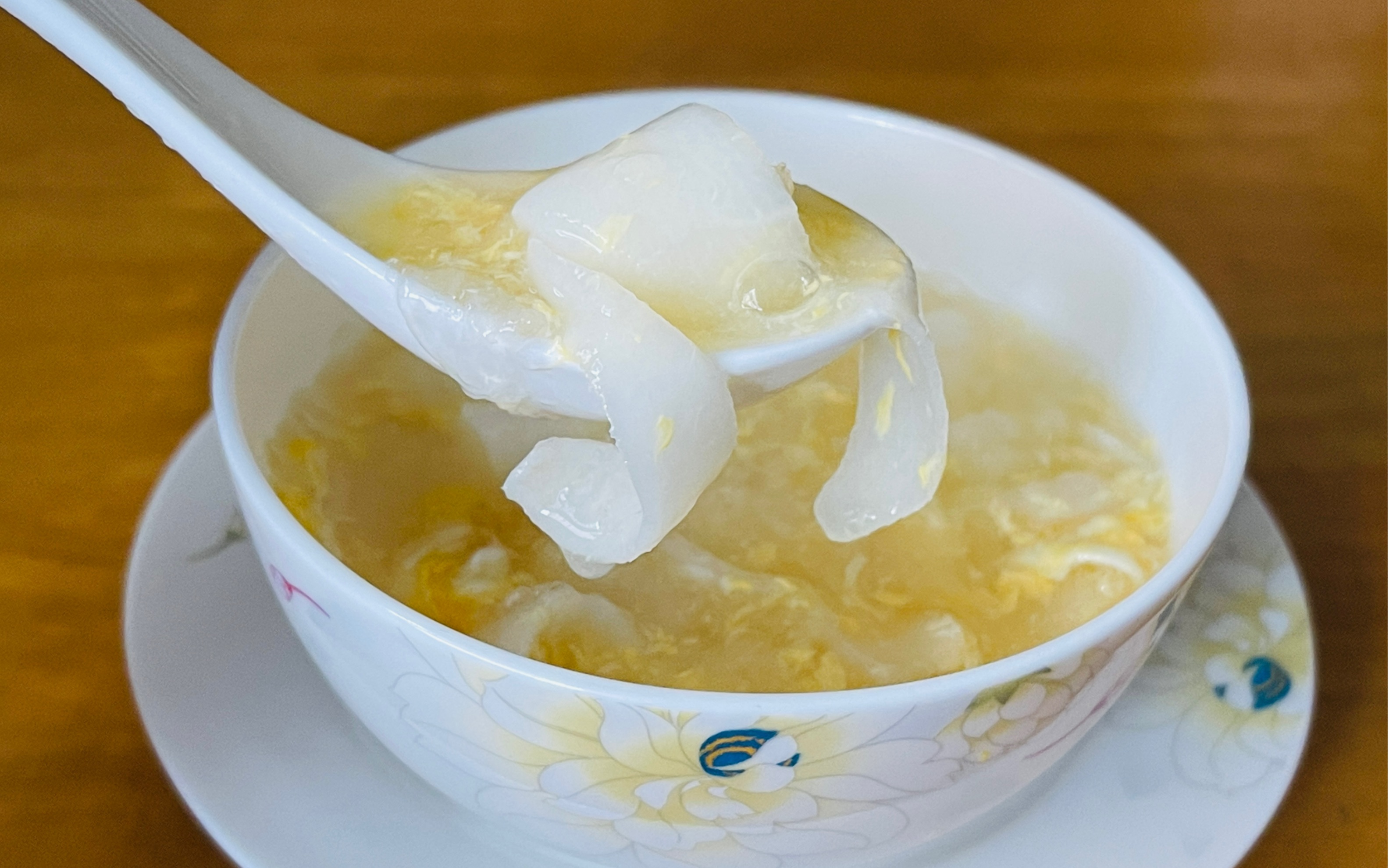 潮汕特色甜汤,姜薯燕窝蛋花羹,清甜滋养,祝新的一年甜甜润润.