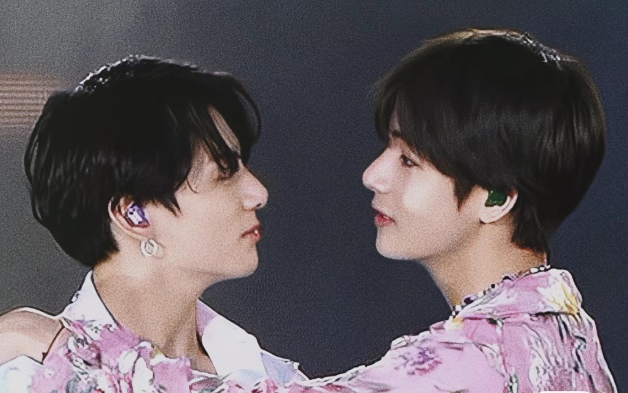 小情侣的高甜日常,正泰cp向