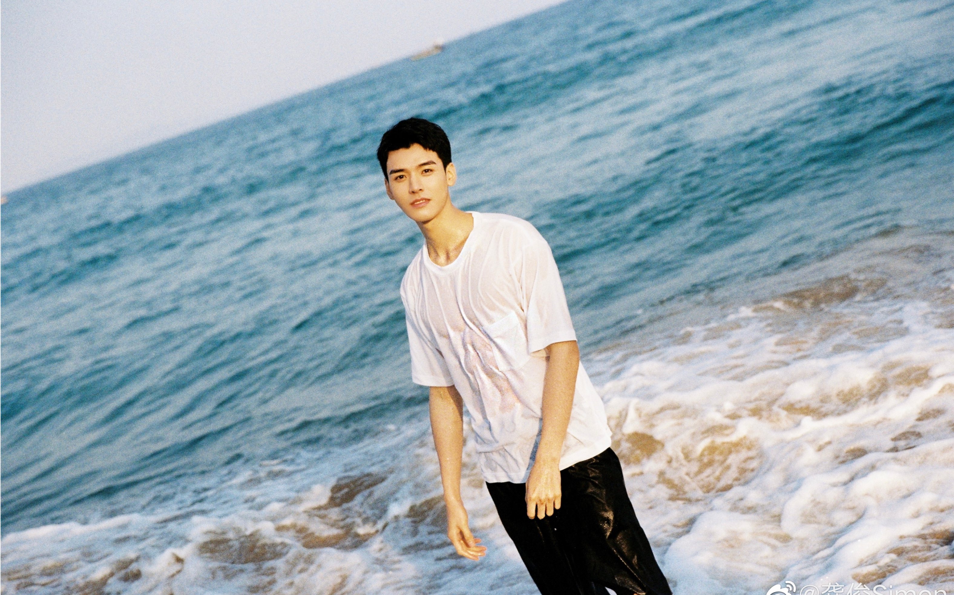 龚俊1000w粉丝福利