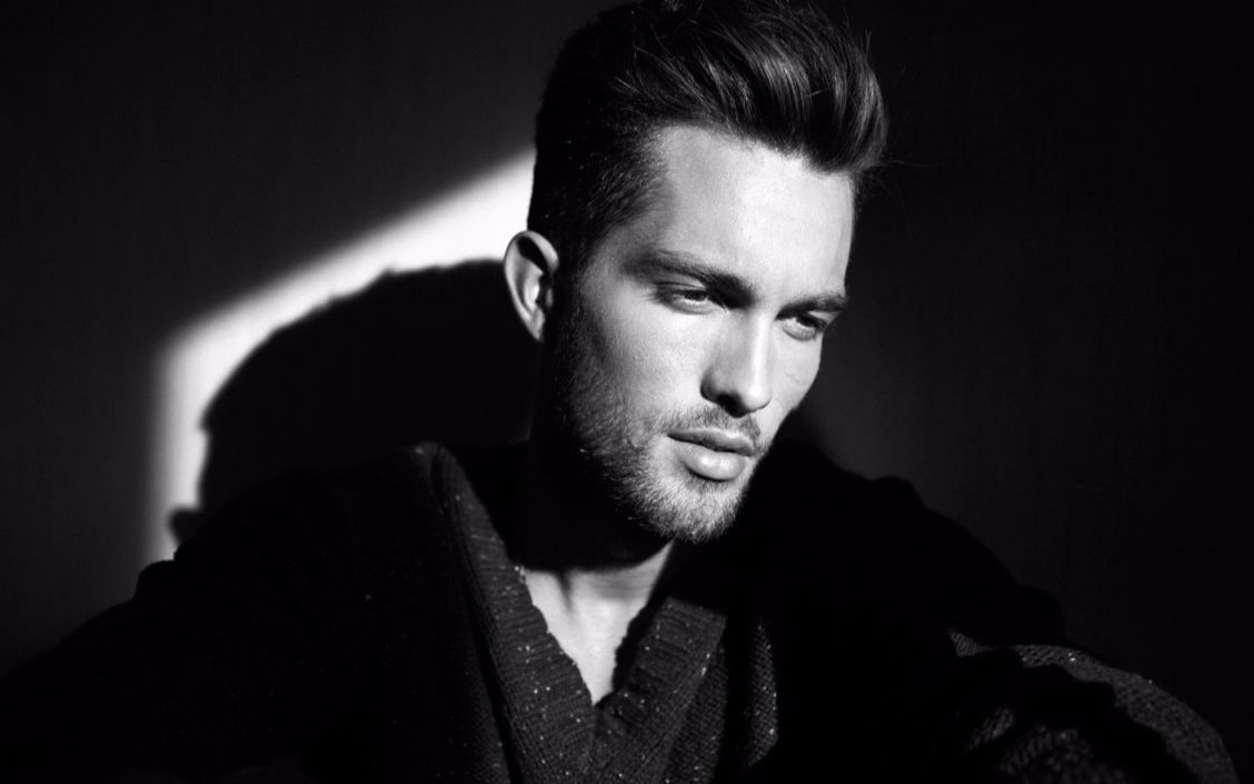 【欧美男模】tobias sorensen 这种极具野性,笑起来还特别温柔的脸,真