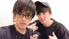 ゲスト 井澤巧麻 公式前田館 前田館だけのおトクな大薮 前田 隆太朗おめでとう リモートお誕生日パーティー編 哔哩哔哩 つロ干杯 Bilibili