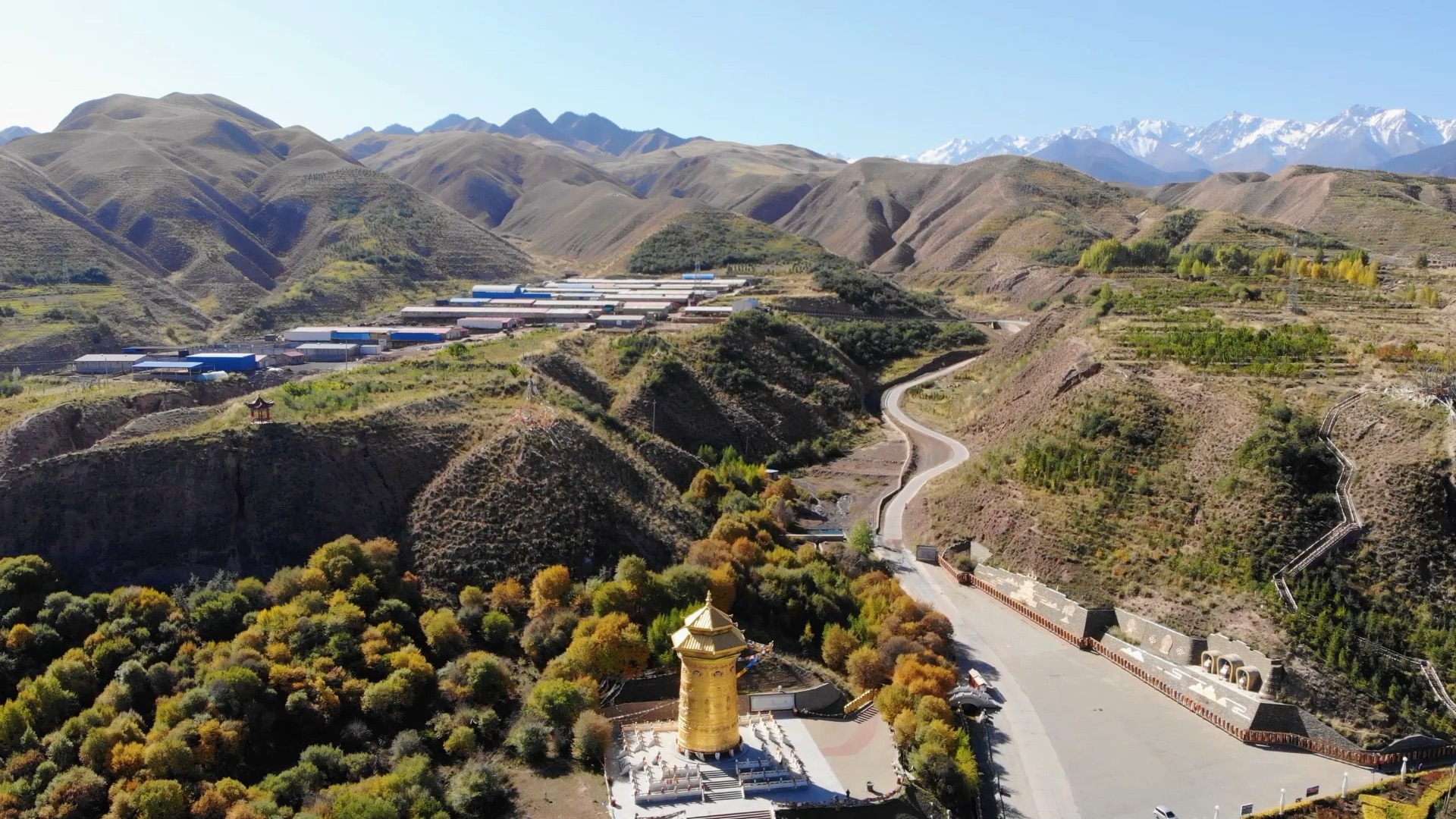 [图]G213祁肃公路，横穿祁连山国家公园。丹霞，峡谷，草原，湿地风景大片。