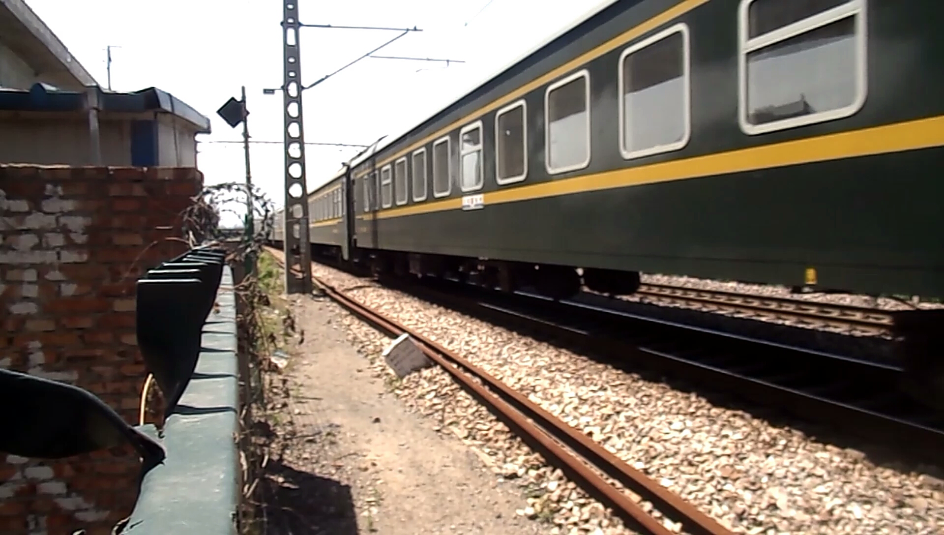 中国铁路感觉还是塞拉门的25g好看