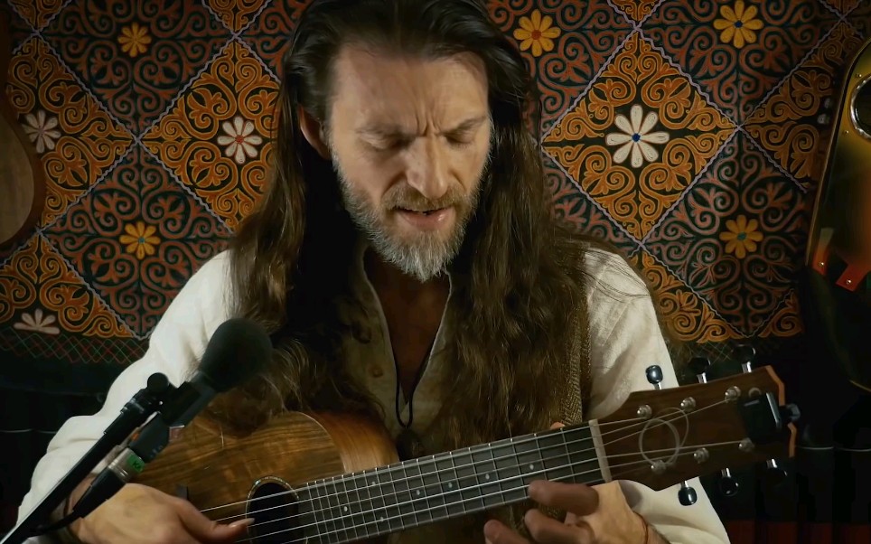 [图]【时间也同样影响着他】Estas Tonne - Winter Solstice Dreaming (Live)