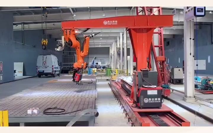 c型倒挂地轨焊接机器人工作站调试纪实