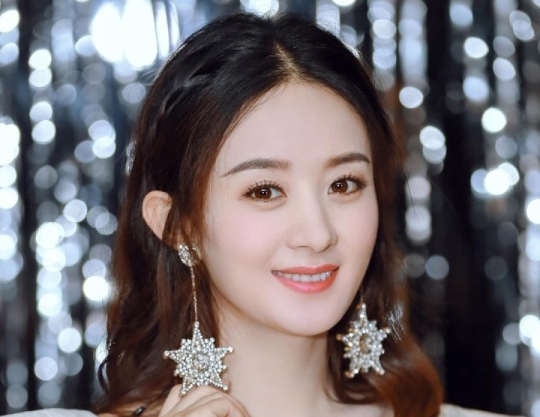 我的爱豆我安利,安利爱豆赵丽颖同学就很棒哦!