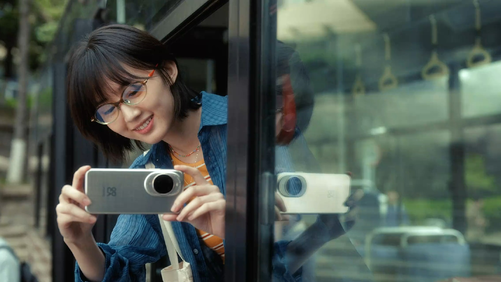 HUAWEI - NOVA毕业季2025 《有人驾驶》