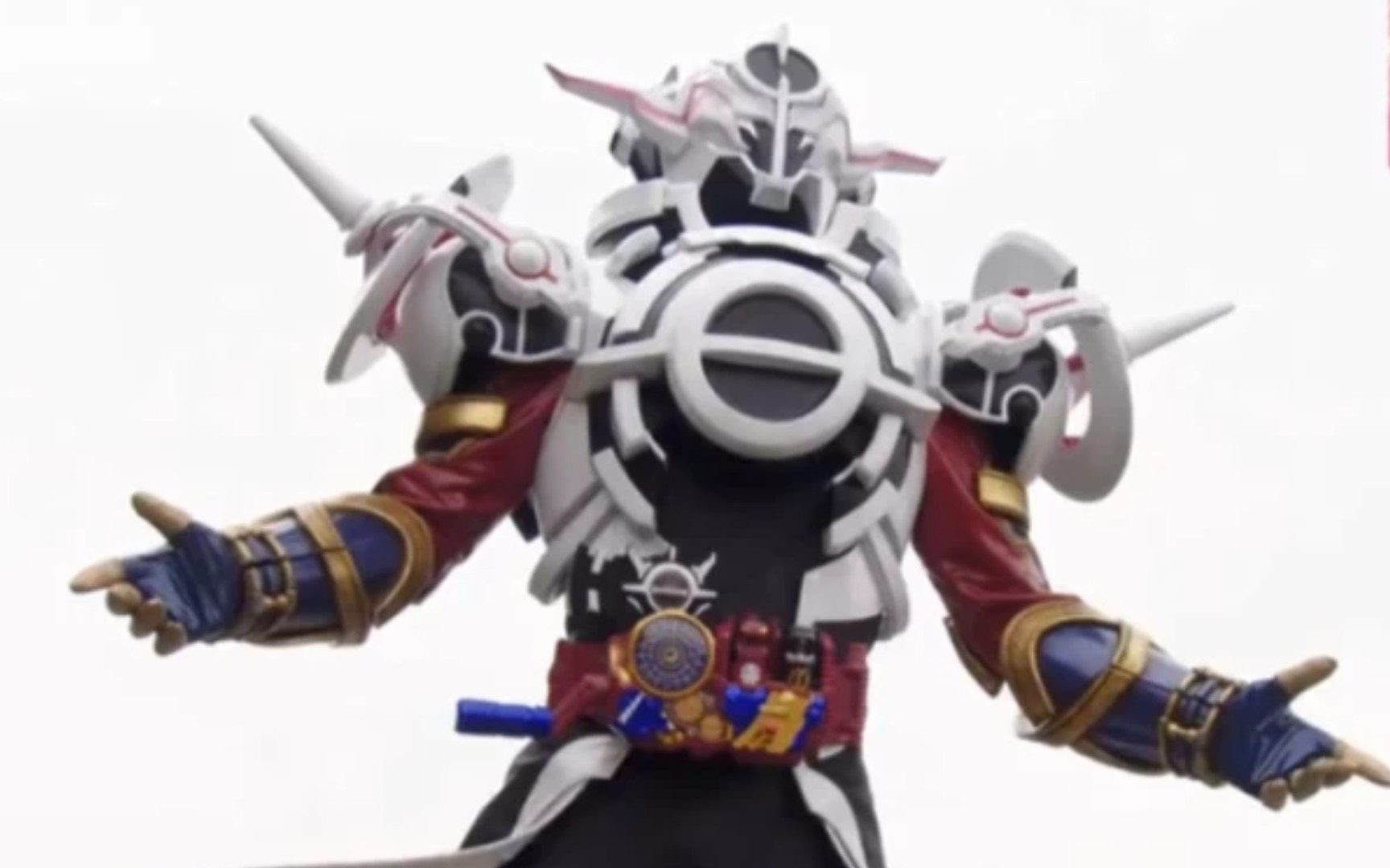 来感受一下黑洞形态下,e总的帅气