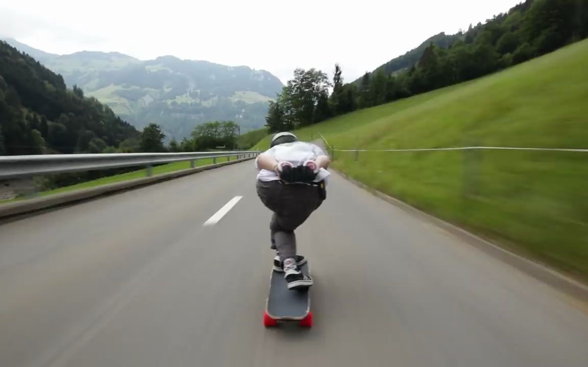 【极速滑板】沉浸式极速滑行—瑞士70英里/小时