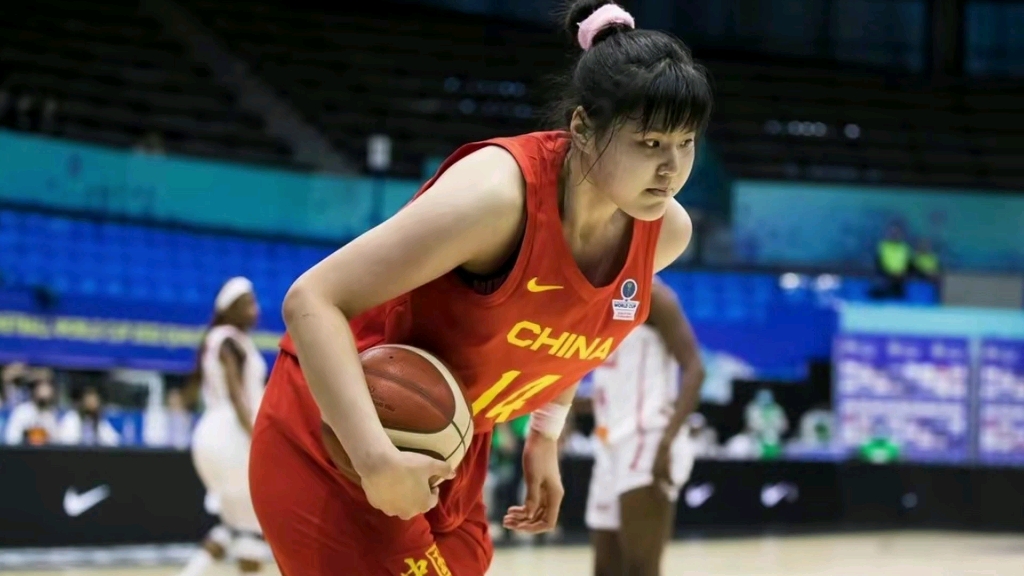 活动  恳求cctv5直播女篮!郑微会战略性放弃嘛?她不敢,我们没有那么强