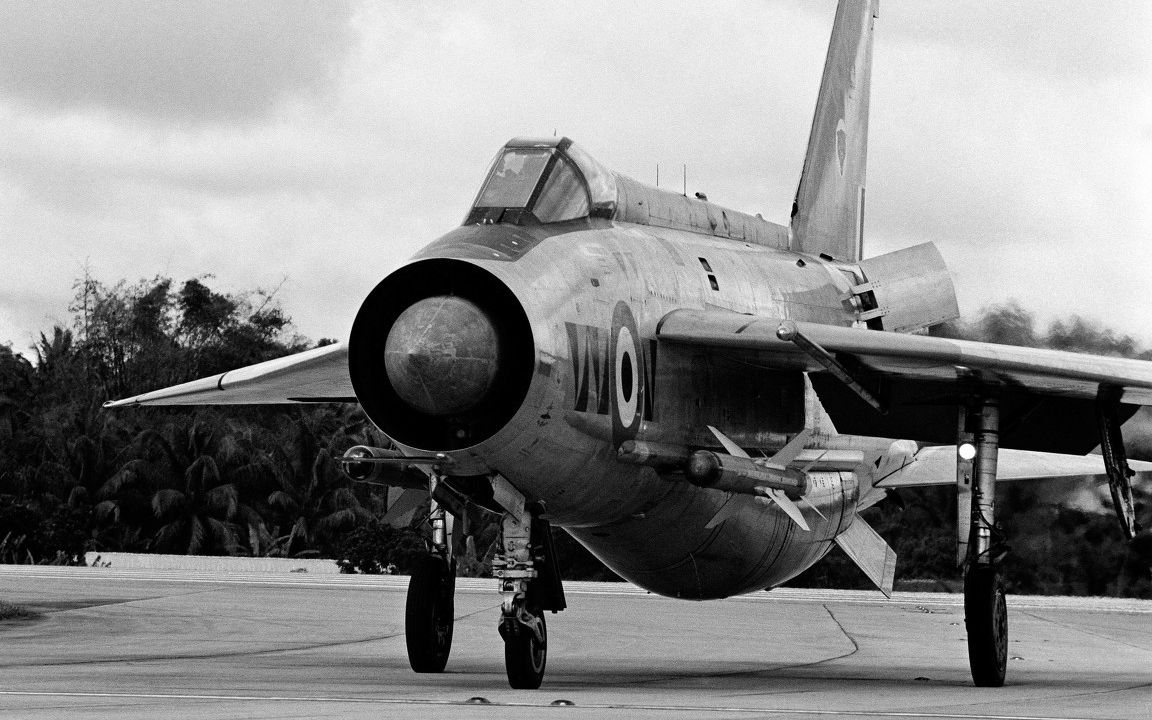 英国"米格"闪电f6_哔哩哔哩 (゜-゜)つロ 干杯~-bilibili