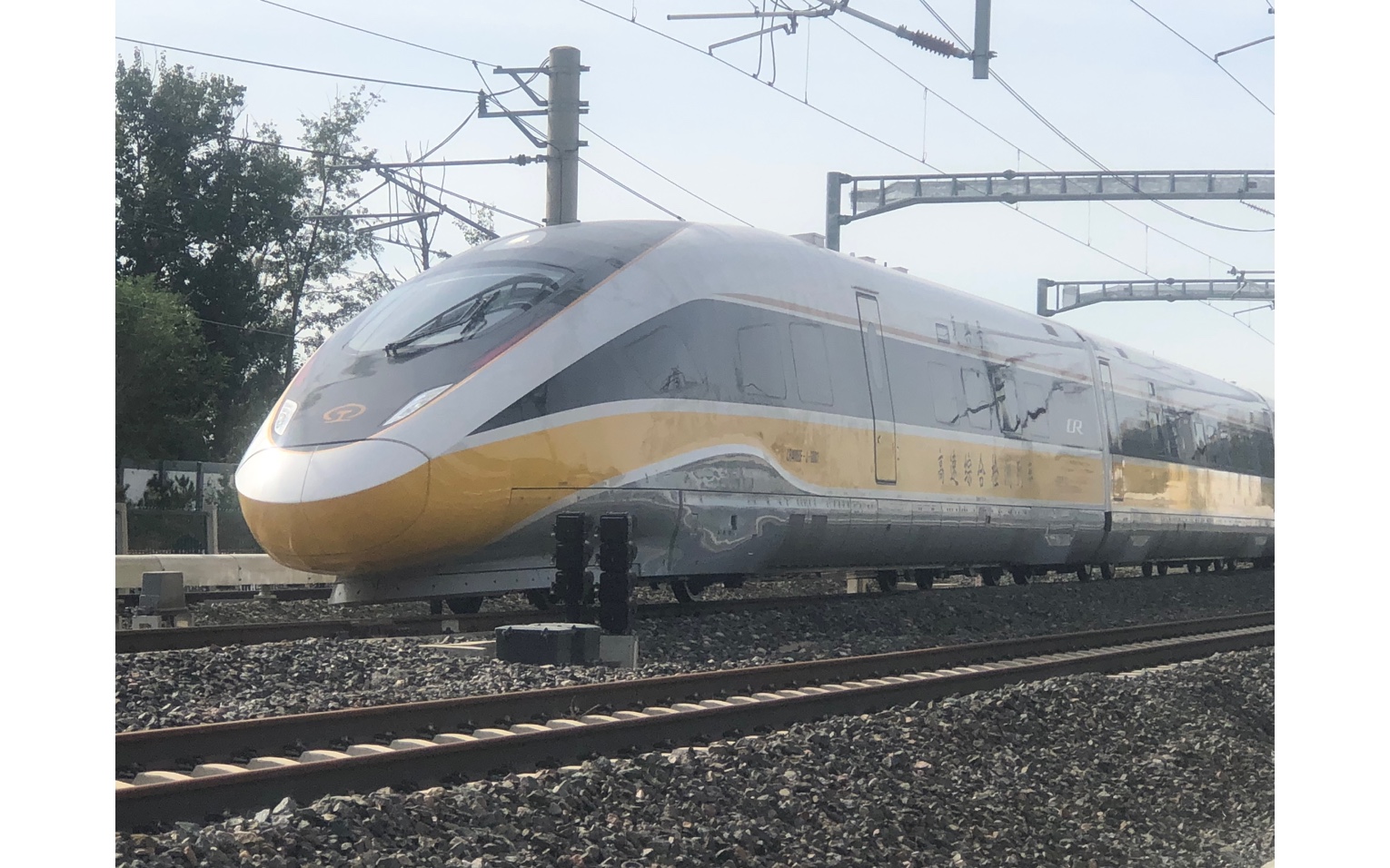 【中国铁路】对cr450实车的一些猜想