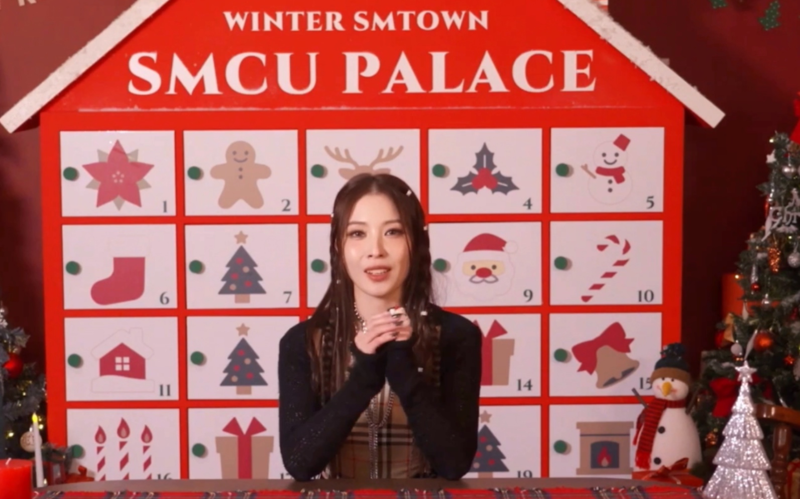 [图][中字] 221227 Mystery Calendar at 2022 SMCU PALACE 🎁 | EP. 02 - BoA Cut