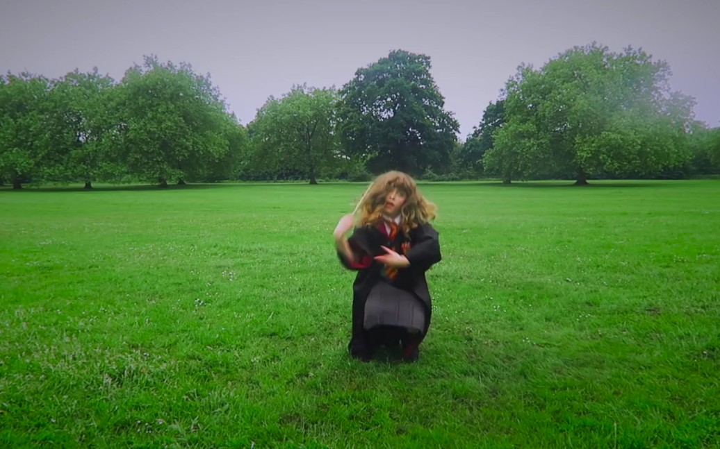 哈利波特跳舞的hermione