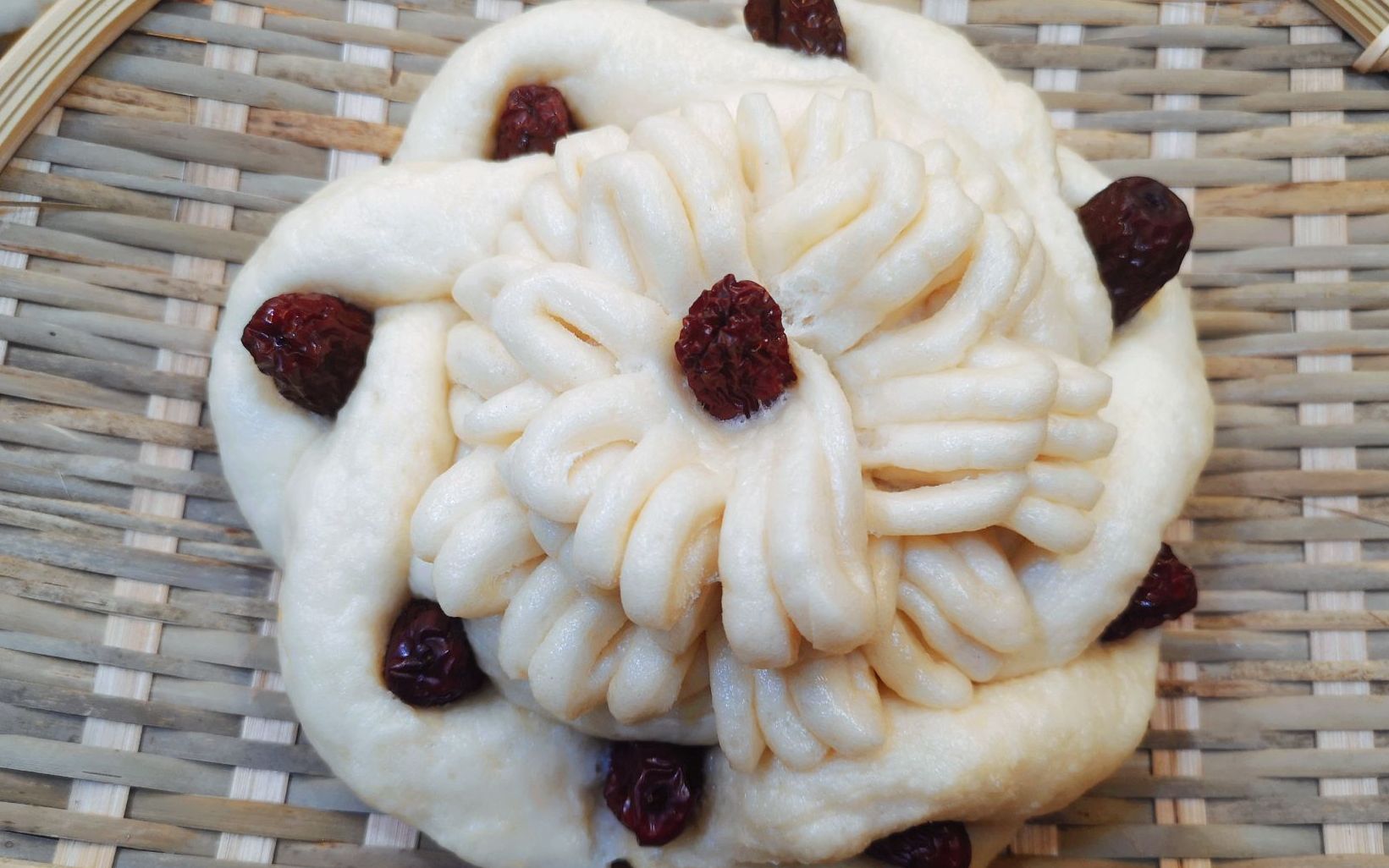 第25道年夜饭,北方人过年家家户户都要吃枣饽饽,3种简单做法,学会过年