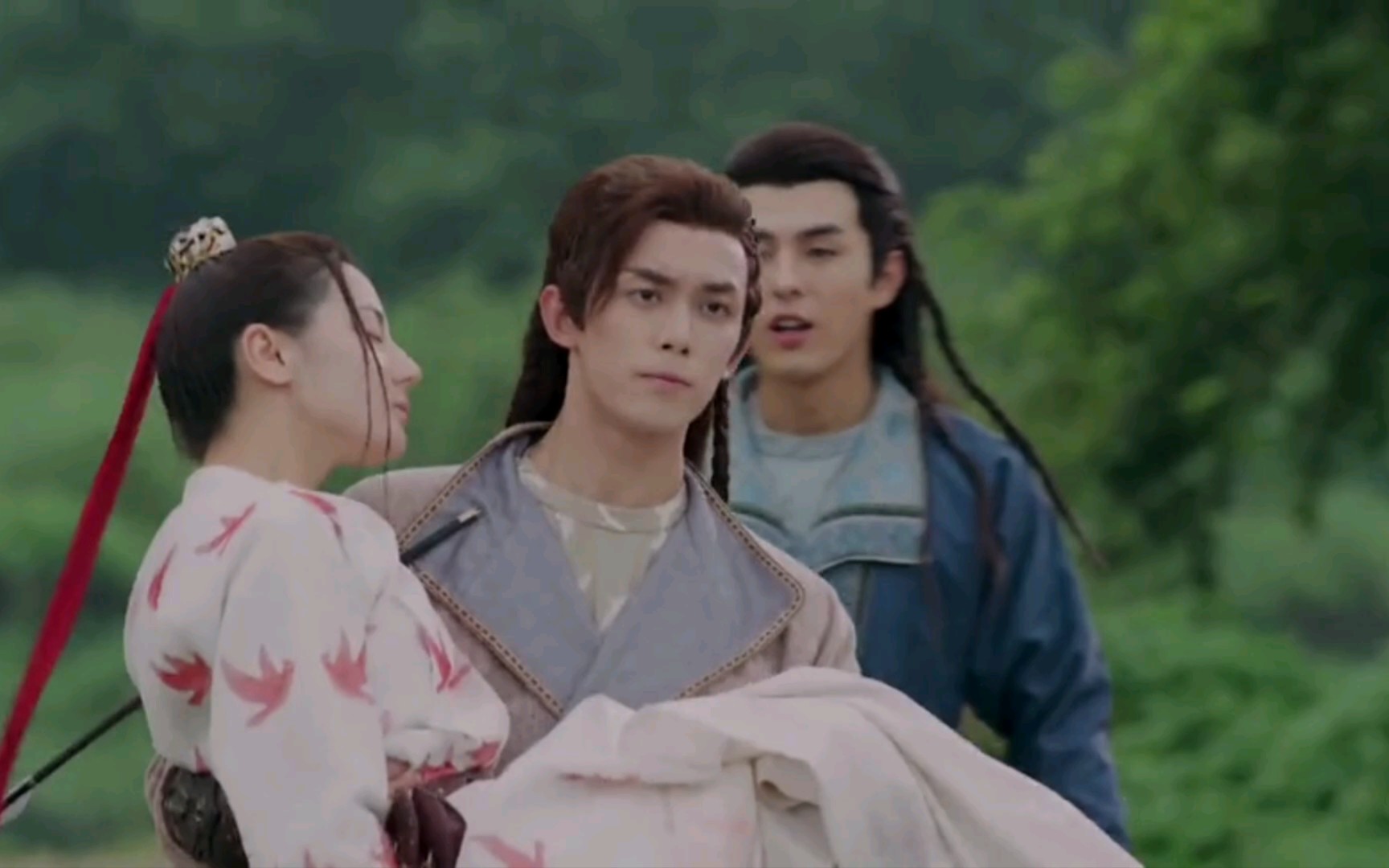 【影视剪辑】《长歌行》阿诗勒隼抱着李长歌像宝一样,不让别人抱