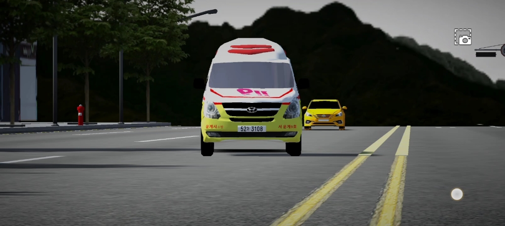 韩国某小区发现新冠阳性病例,救护车紧急赶到